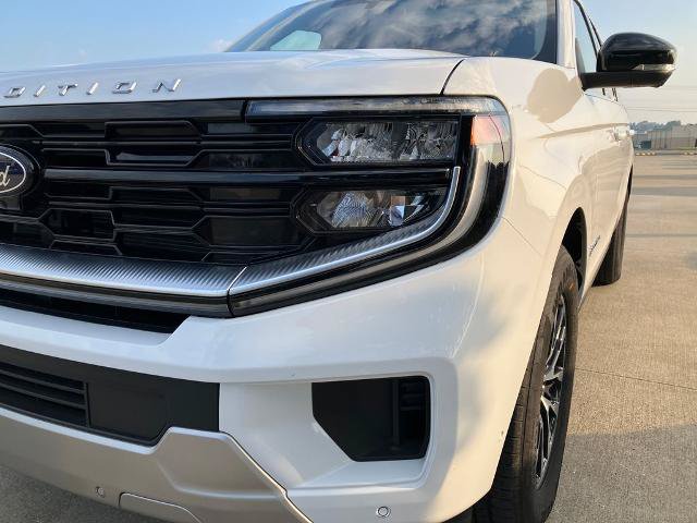 Certified 2025 Ford Expedition Max Platinum AWD/4WD image 10