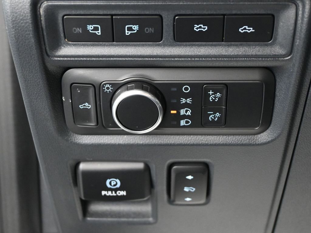 Certified 2022 Ford F150 Lightning Lariat image 12