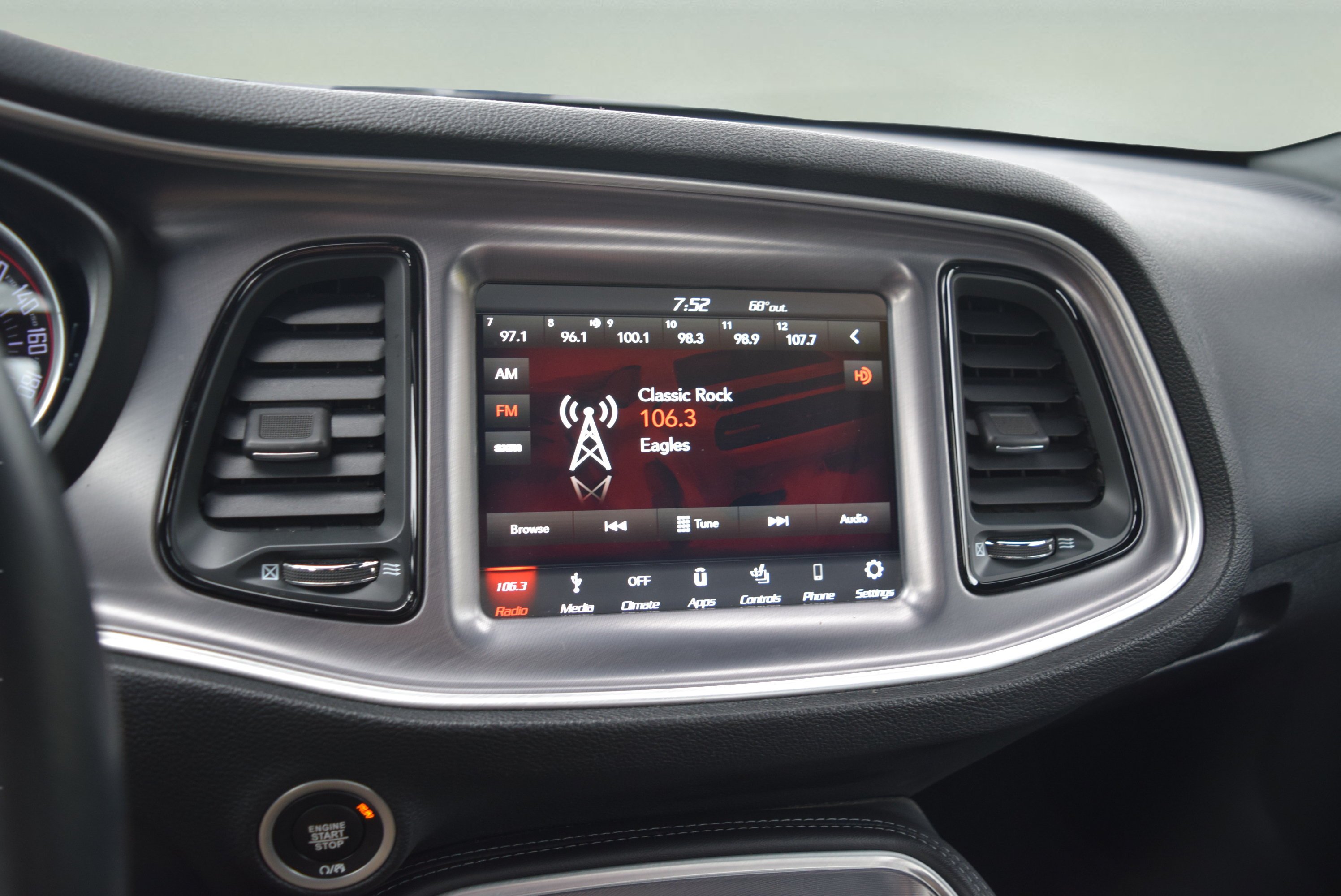 Used 2019 Dodge Challenger R/T Scat Pack RWD image 13