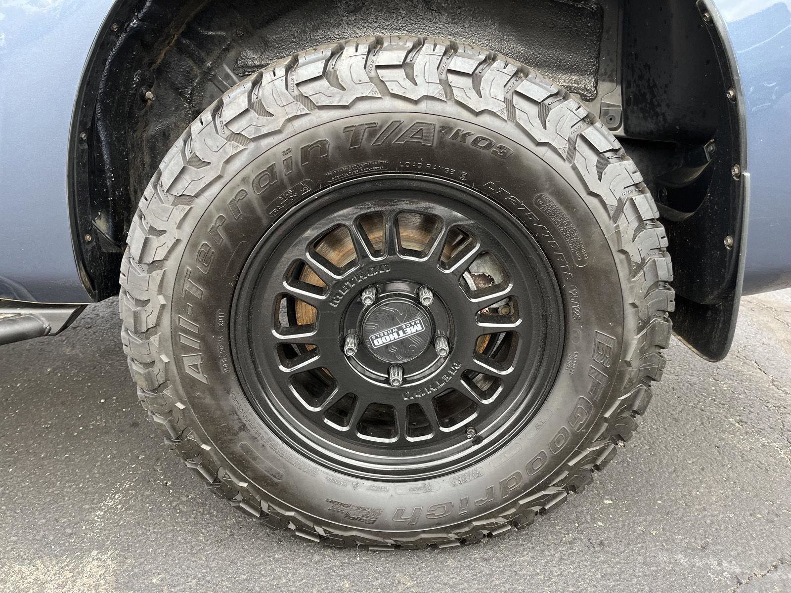 Used 2018 Toyota Sequoia Limited w/ Safety & Convenience Package image 9