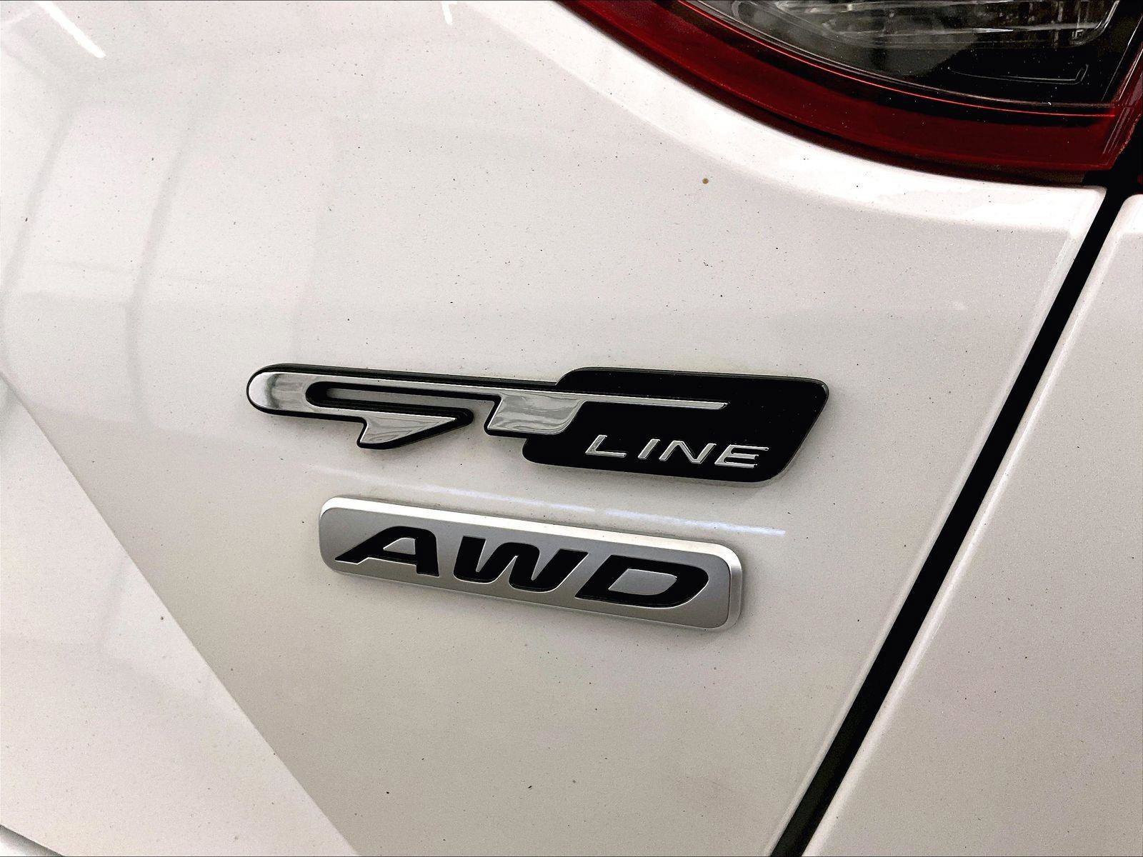 Used 2022 Kia Stinger GT-Line w/ Sun & Sound Package AWD/4WD image 13