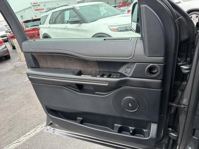 Certified 2019 Ford Expedition Max Limited w/ Special Edition Package image 24