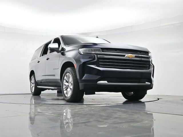 Used 2024 Chevrolet Suburban Premier image 39