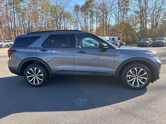 Certified 2022 Ford Explorer ST-Line image 6