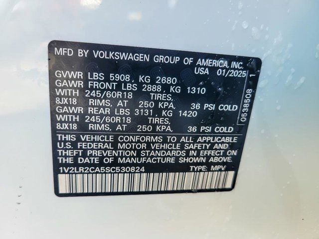 Used 2025 Volkswagen Atlas SE image 30
