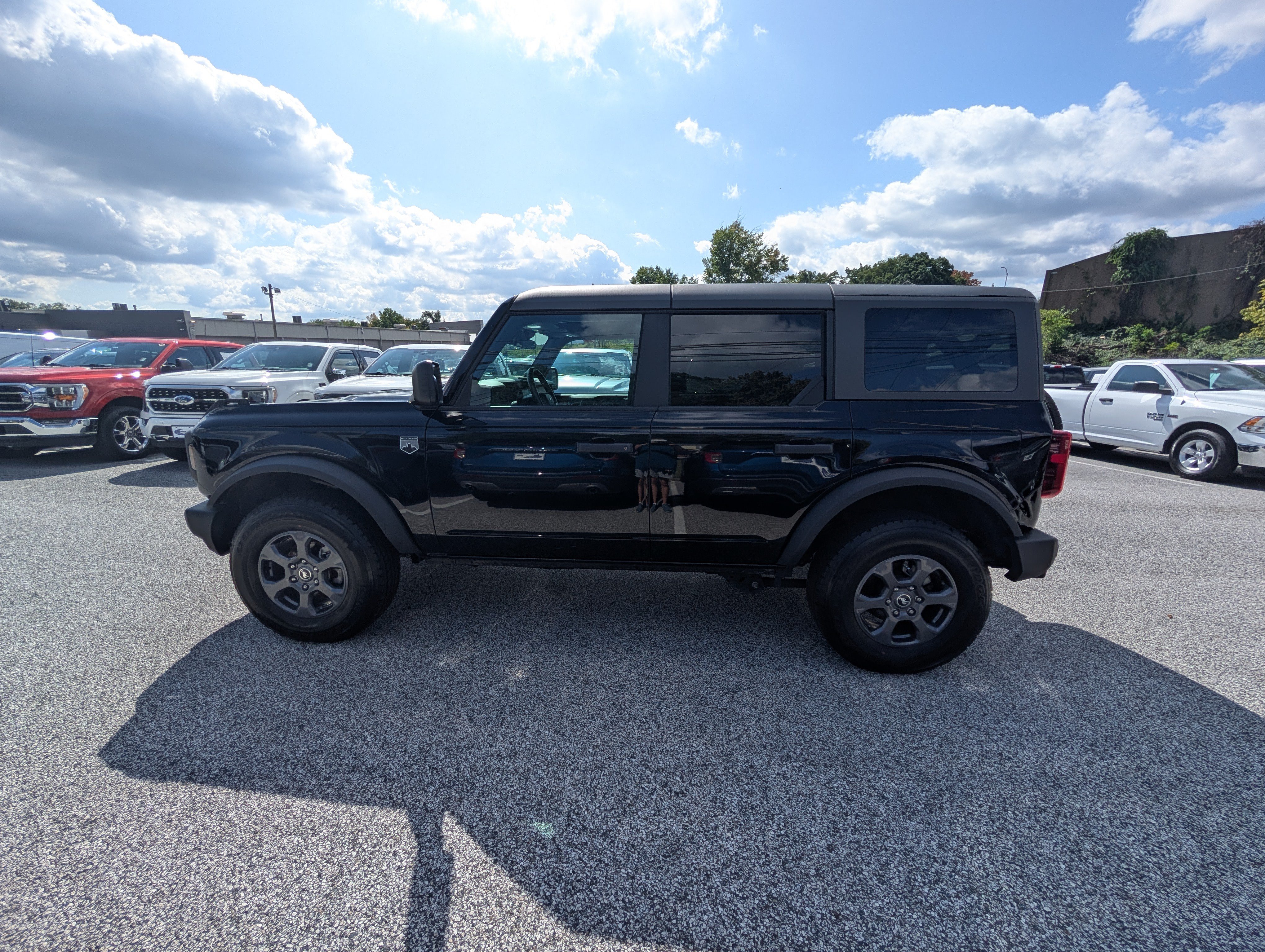 Certified 2025 Ford Bronco Big Bend AWD/4WD image 3