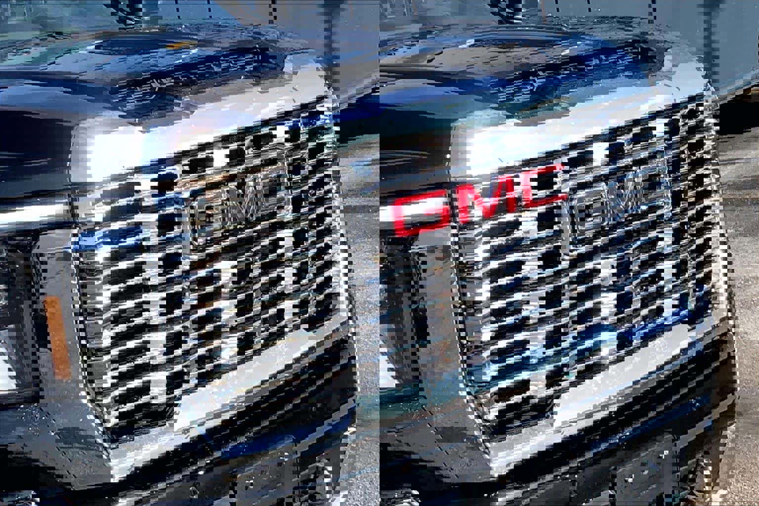 Used 2025 GMC Sierra 2500 Denali w/ Denali Reserve Package image 27