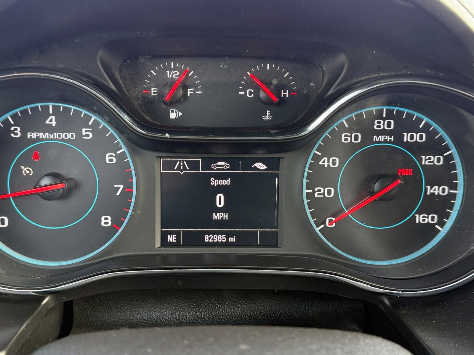 Used 2017 Chevrolet Cruze LT w/ Convenience Package image 23