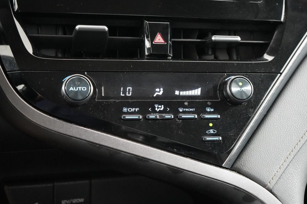 Used 2024 Toyota Camry SE FWD image 26
