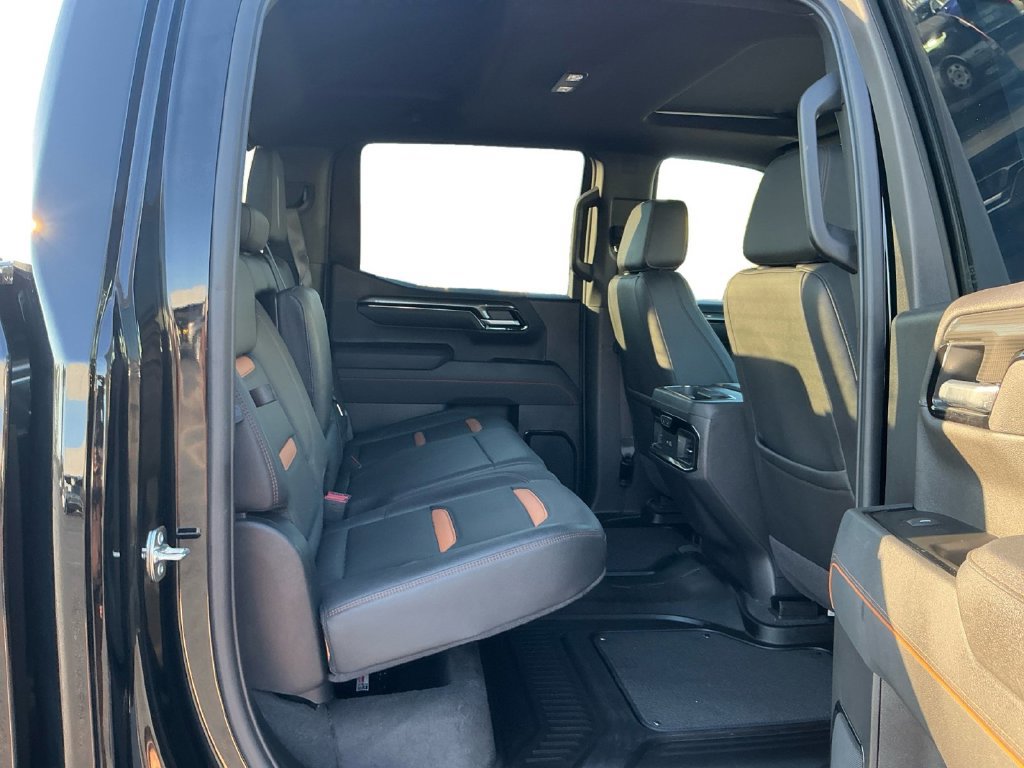 Used 2026 GMC Sierra 1500 AT4 w/ AT4 Premium Package AWD/4WD image 23