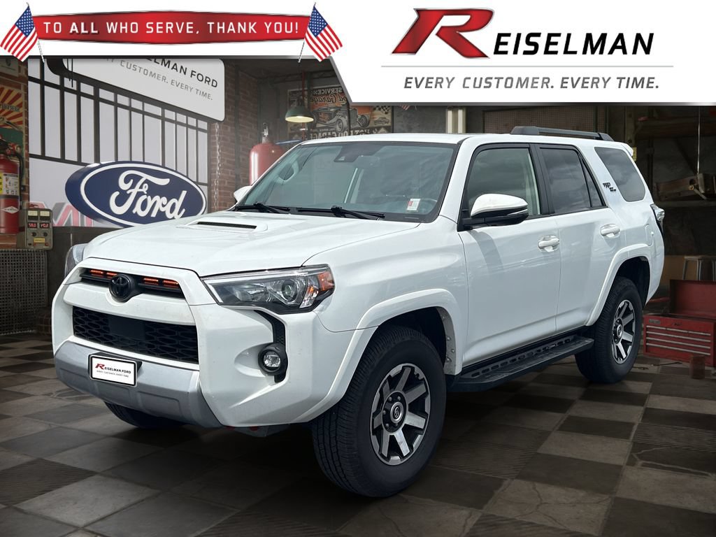Used 2021 Toyota 4Runner TRD Off-Road Premium w/ Moonroof Package AWD/4WD image 1