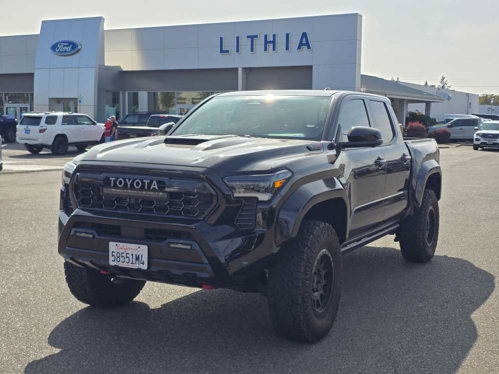 Used 2025 Toyota Tacoma TRD Pro AWD/4WD image 1