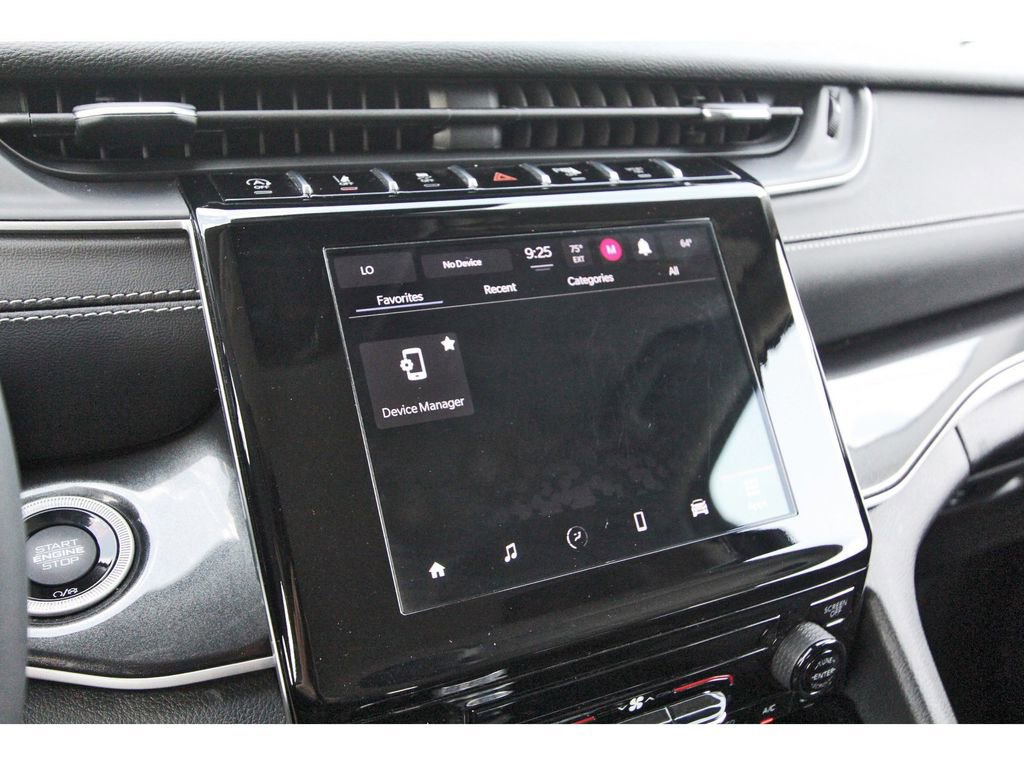 Used 2023 Jeep Grand Cherokee L Laredo AWD/4WD image 26