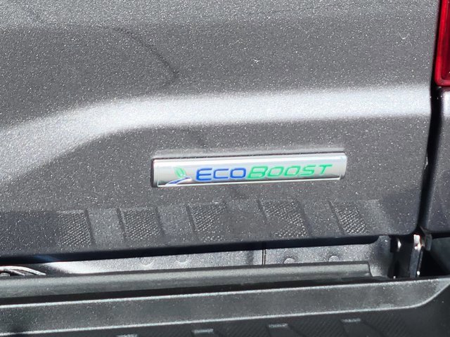 Certified 2022 Ford F150 XLT w/ Equipment Group 302A High image 11