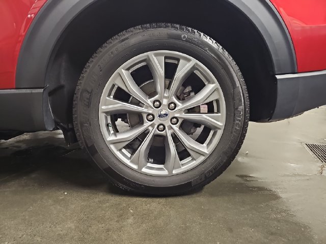 Certified 2023 Ford Explorer Limited w/ Equipment Group 301A AWD/4WD image 32