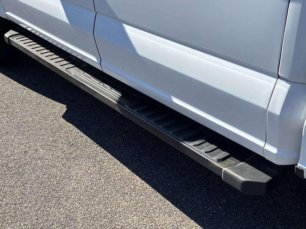 Certified 2022 Ford F150 XLT w/ Equipment Group 302A High image 13