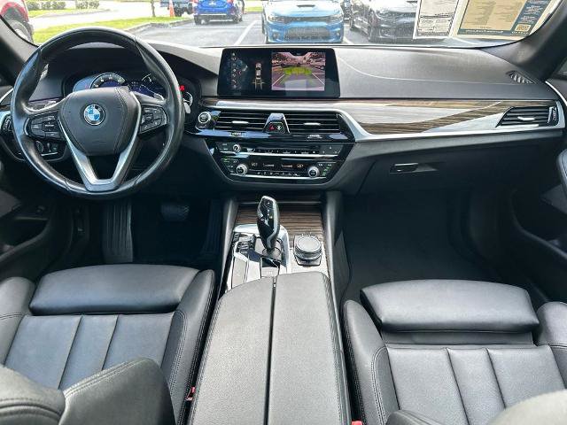 Used 2019 BMW 530i w/ Convenience Package RWD image 10