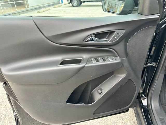 Used 2020 Chevrolet Equinox LT w/ Driver Convenience Package image 34