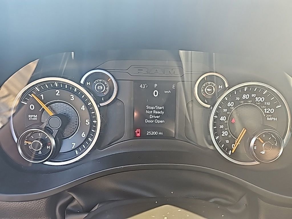 Used 2022 RAM 1500 Big Horn image 26