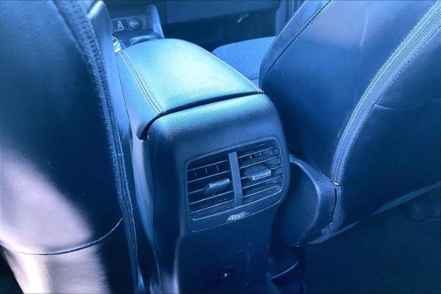 Certified 2024 Ford Escape ST-Line FWD image 33