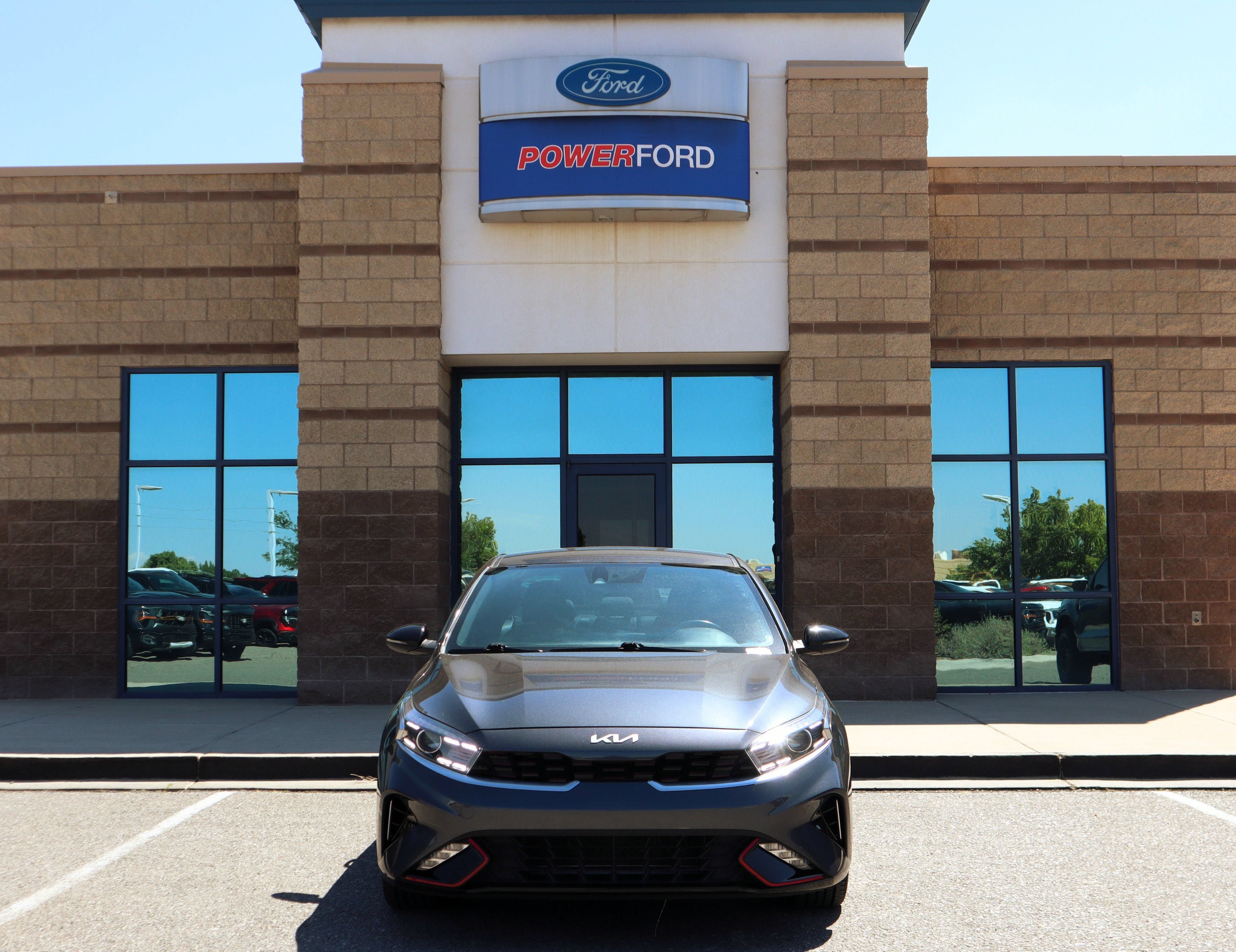 Used 2023 Kia Forte GT-Line FWD image 3