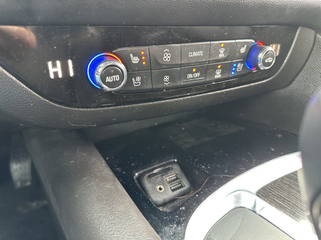 Used 2021 Buick Enclave Avenir w/ Avenir Technology Package image 56