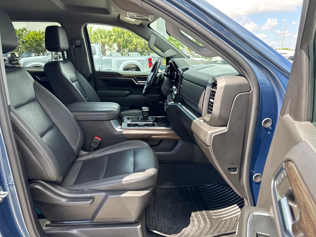 Used 2024 Chevrolet Silverado 1500 RST w/ Convenience Package II RWD image 25