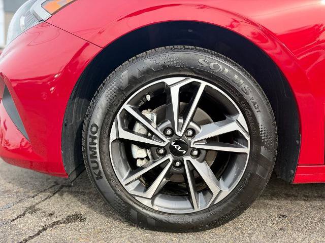 Used 2024 Kia Forte LXS FWD image 2