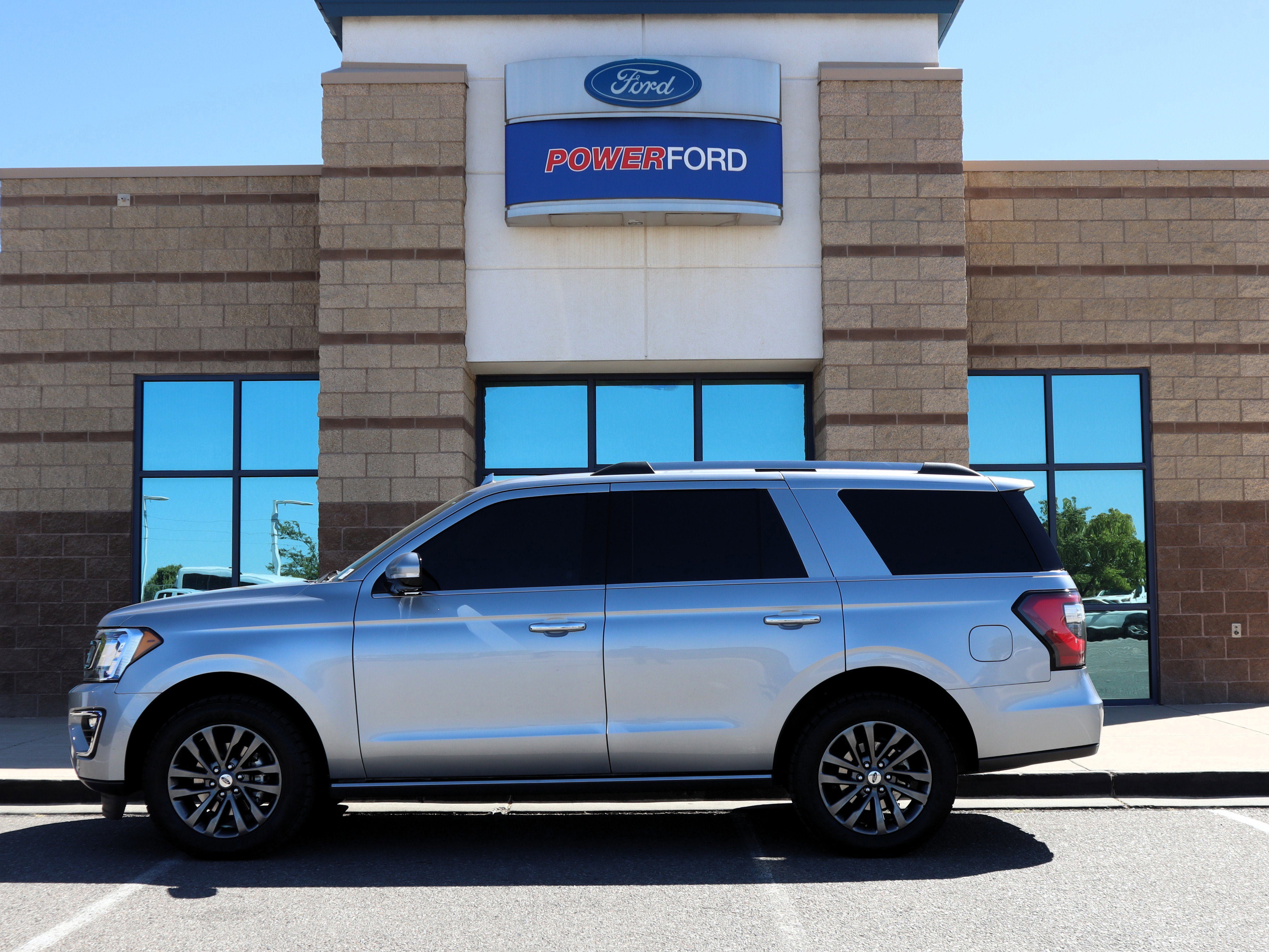 Certified 2021 Ford Expedition Limited AWD/4WD image 2