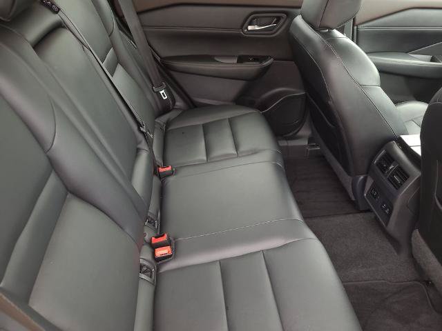 Used 2022 Nissan Rogue SL w/ SL Premium Package AWD/4WD image 13