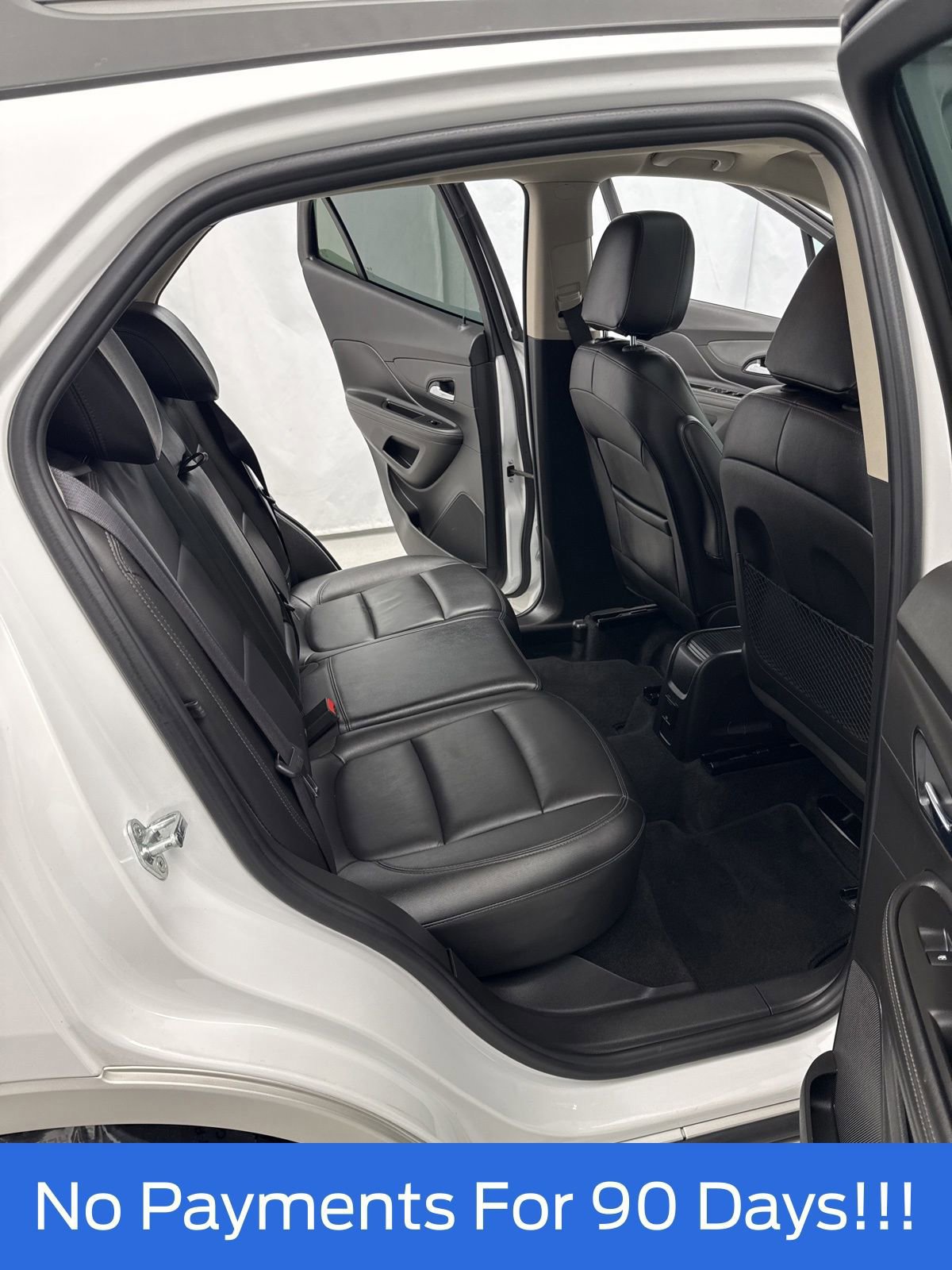 Used 2019 Buick Encore Essence image 32