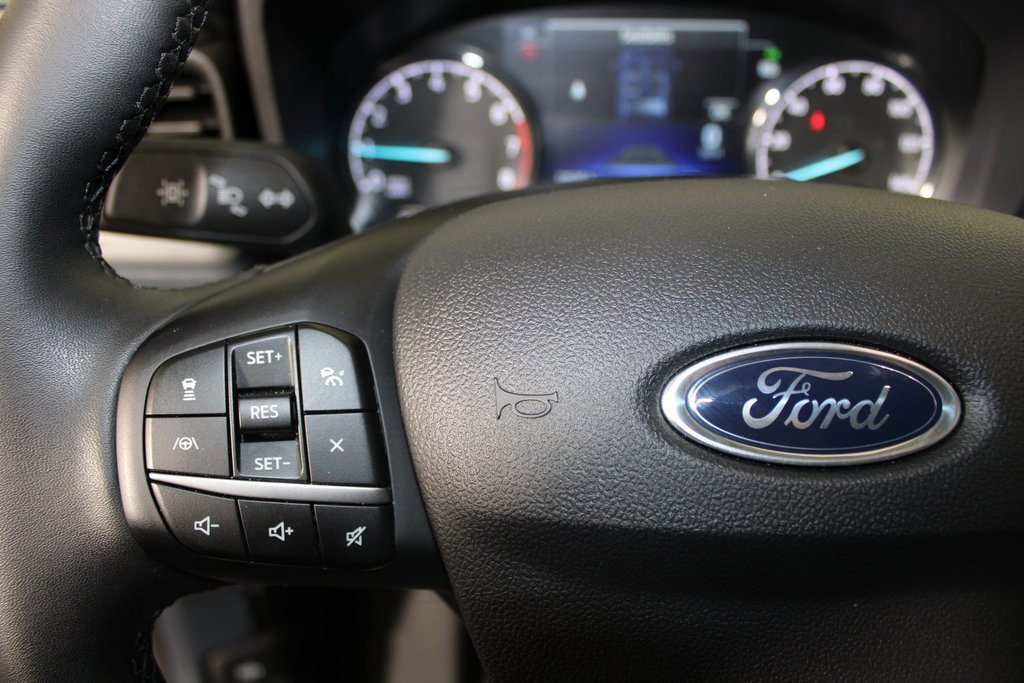 Certified 2024 Ford Maverick Lariat w/ Black Appearance Package image 17