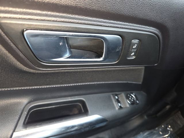 Certified 2021 Ford Mustang Coupe RWD image 12