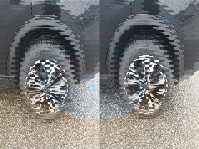 Certified 2022 Ford Escape SE w/ SE Sport Appearance Package image 10