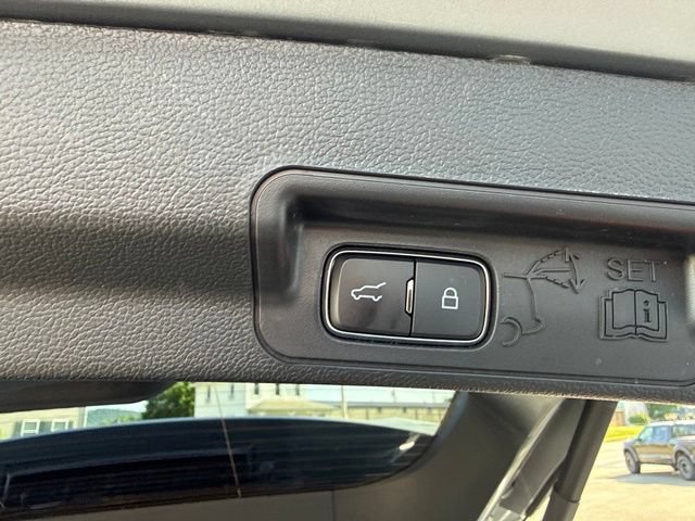 Certified 2023 Ford Explorer XLT w/ Equipment Group 202A AWD/4WD image 48