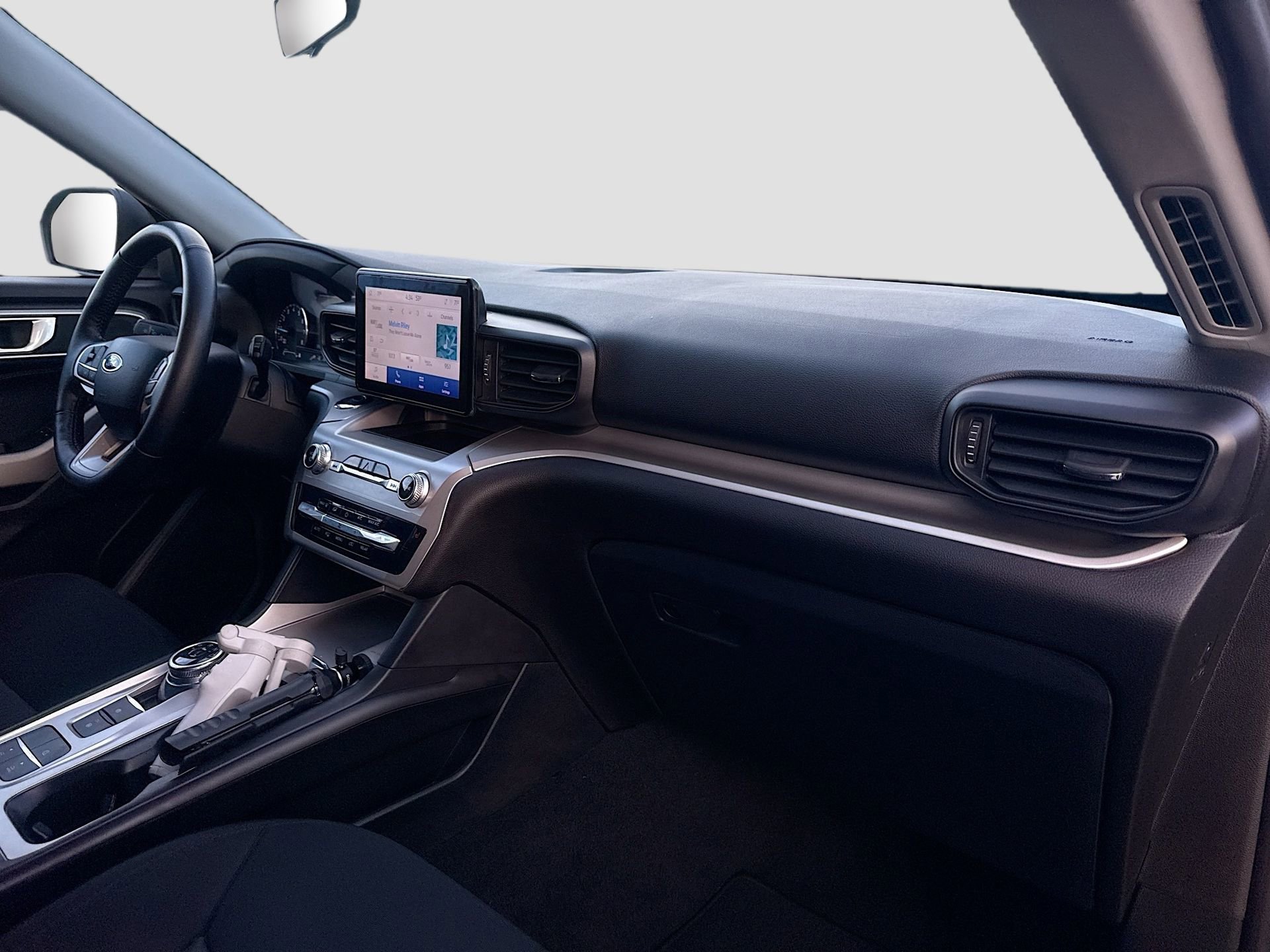 Certified 2022 Ford Explorer XLT image 27