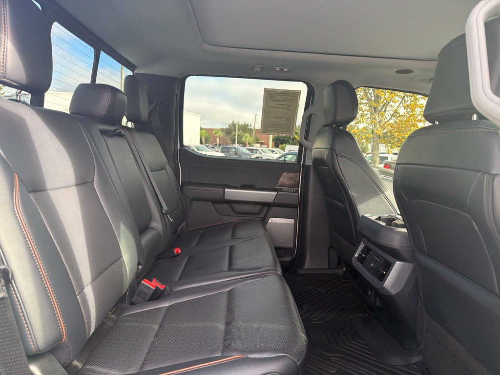 Certified 2025 Ford F250 Lariat w/ Lariat Ultimate Package AWD/4WD image 28