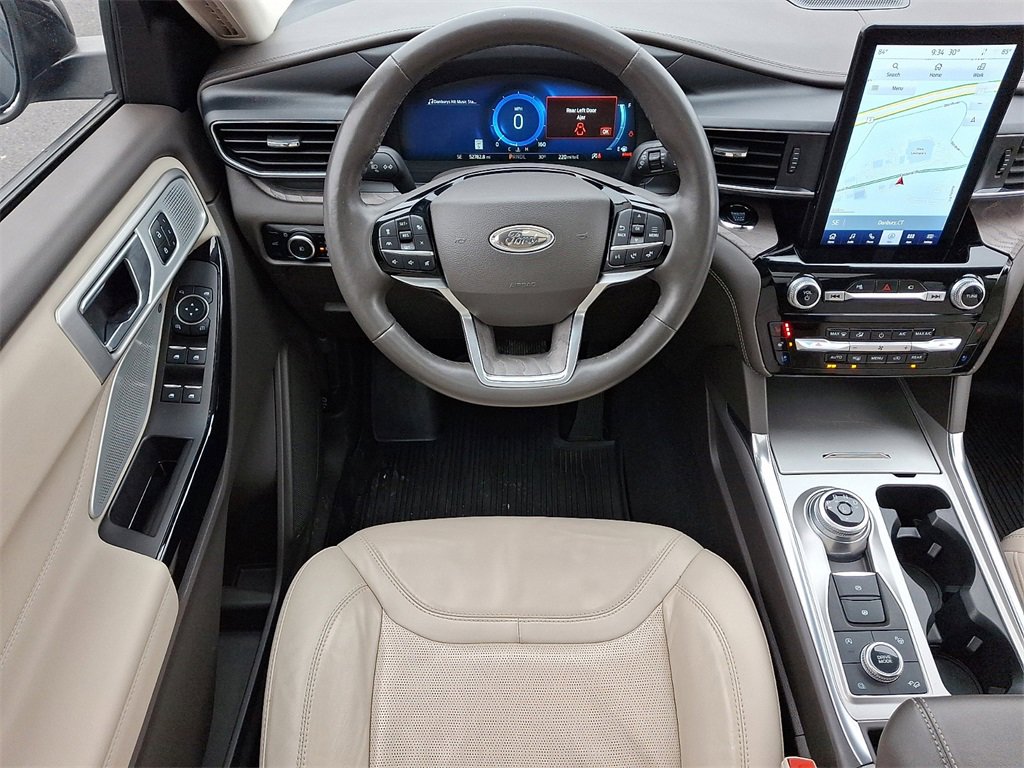 Certified 2023 Ford Explorer Platinum w/ Technology Package image 13