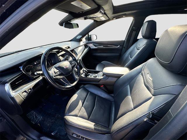 Used 2023 Cadillac XT5 Premium Luxury image 16