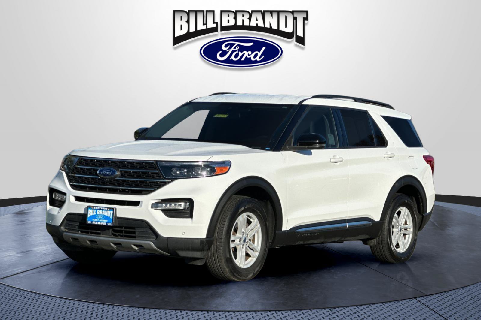 Certified 2024 Ford Explorer XLT w/ Equipment Group 202A AWD/4WD image 7
