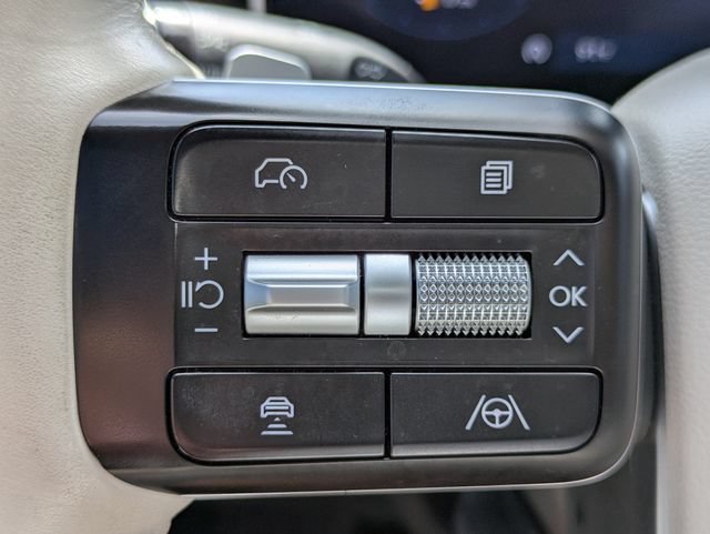 Used 2024 Hyundai Santa Fe Limited FWD image 25