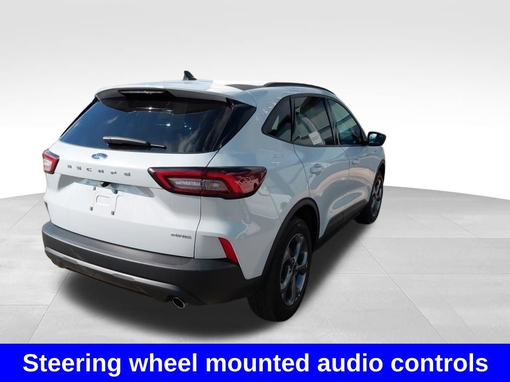 Certified 2025 Ford Escape ST-Line image 11