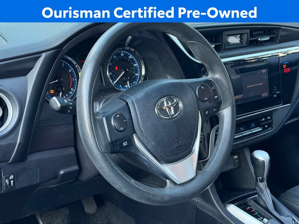 Used 2019 Toyota Corolla LE FWD image 15