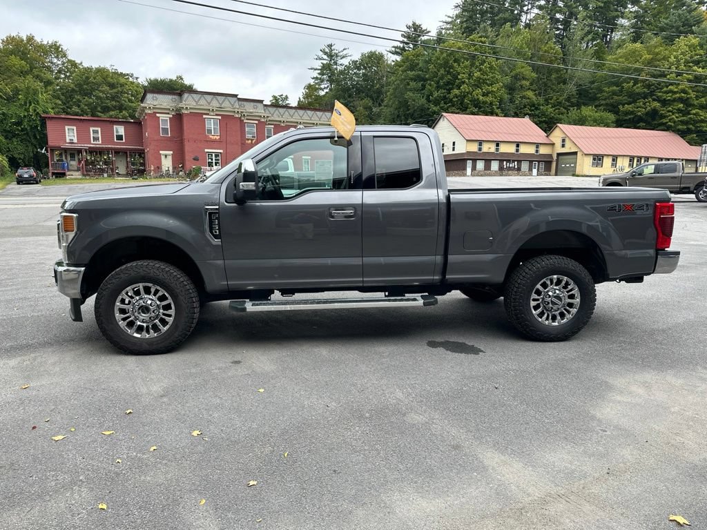 Certified 2022 Ford F350 XLT w/ XLT Premium Package AWD/4WD image 8