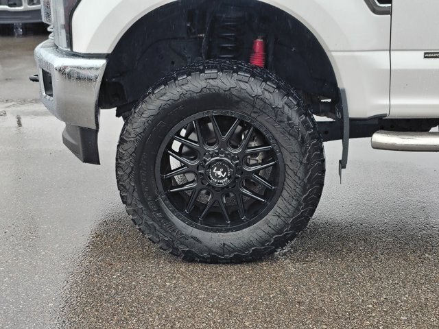 Certified 2017 Ford F250 Lariat w/ Lariat Value Package AWD/4WD image 8