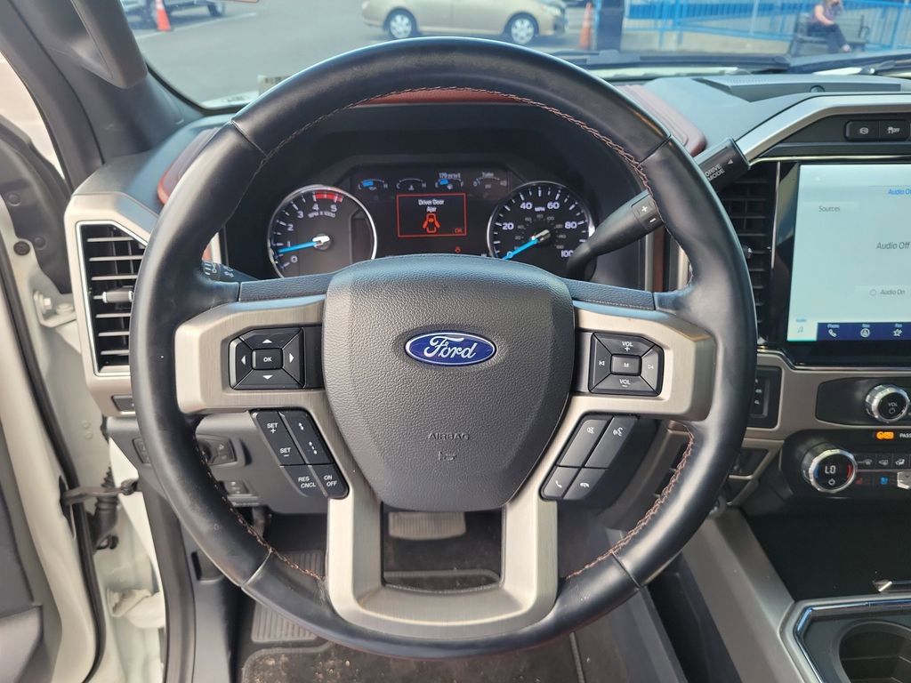 Certified 2022 Ford F350 Platinum w/ FX4 Off-Road Package image 27