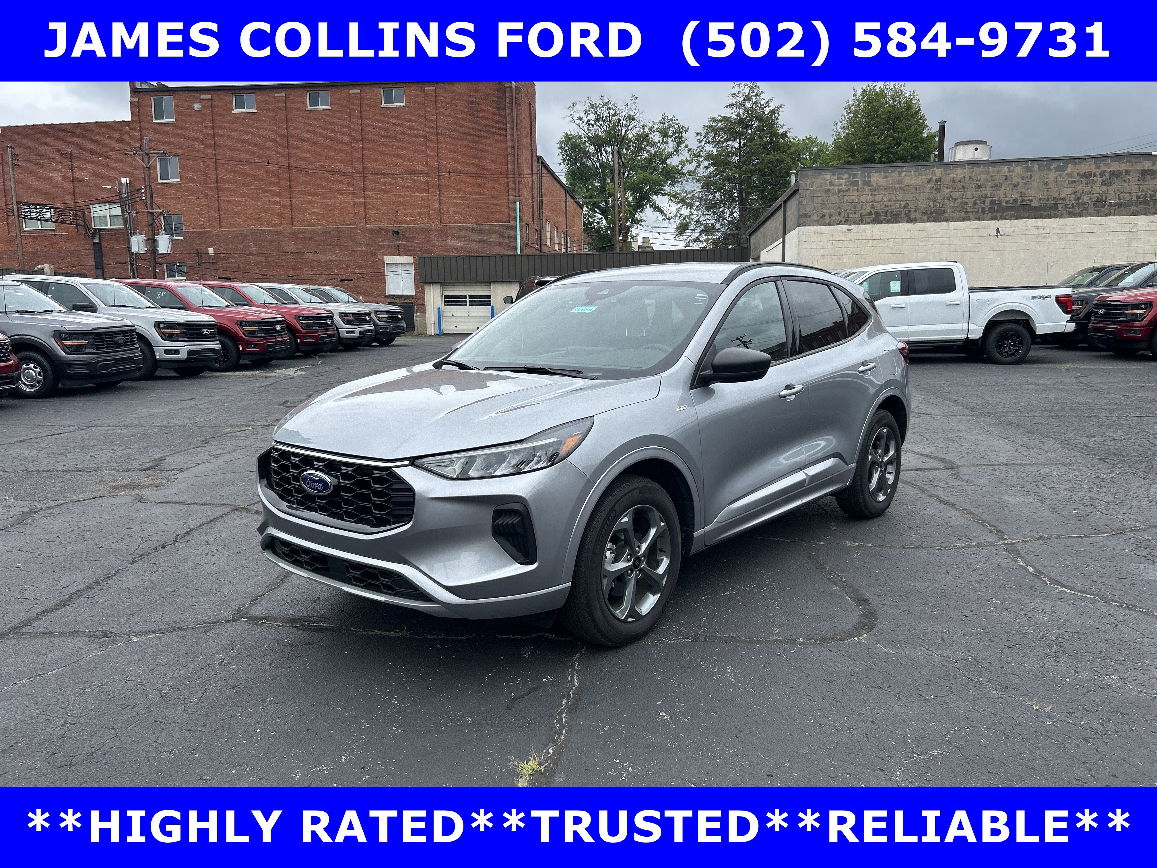 Certified 2024 Ford Escape ST-Line w/ Tech Pack #1 AWD/4WD image 4