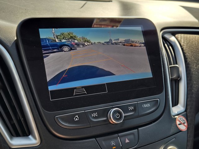 Used 2025 Chevrolet Malibu LT FWD image 21