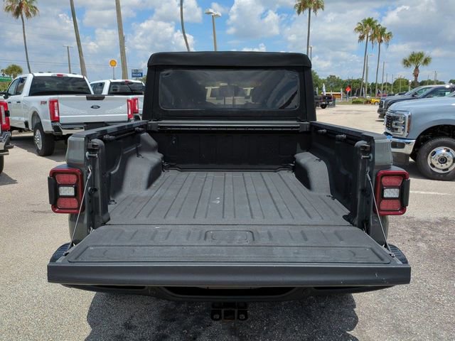 Used 2020 Jeep Gladiator Rubicon AWD/4WD image 13