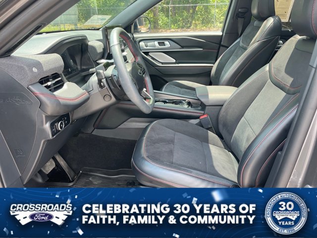 Certified 2025 Ford Explorer ST AWD/4WD image 17